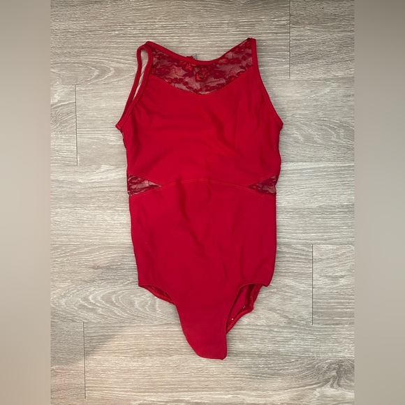 red leotard - Picture 2 of 2